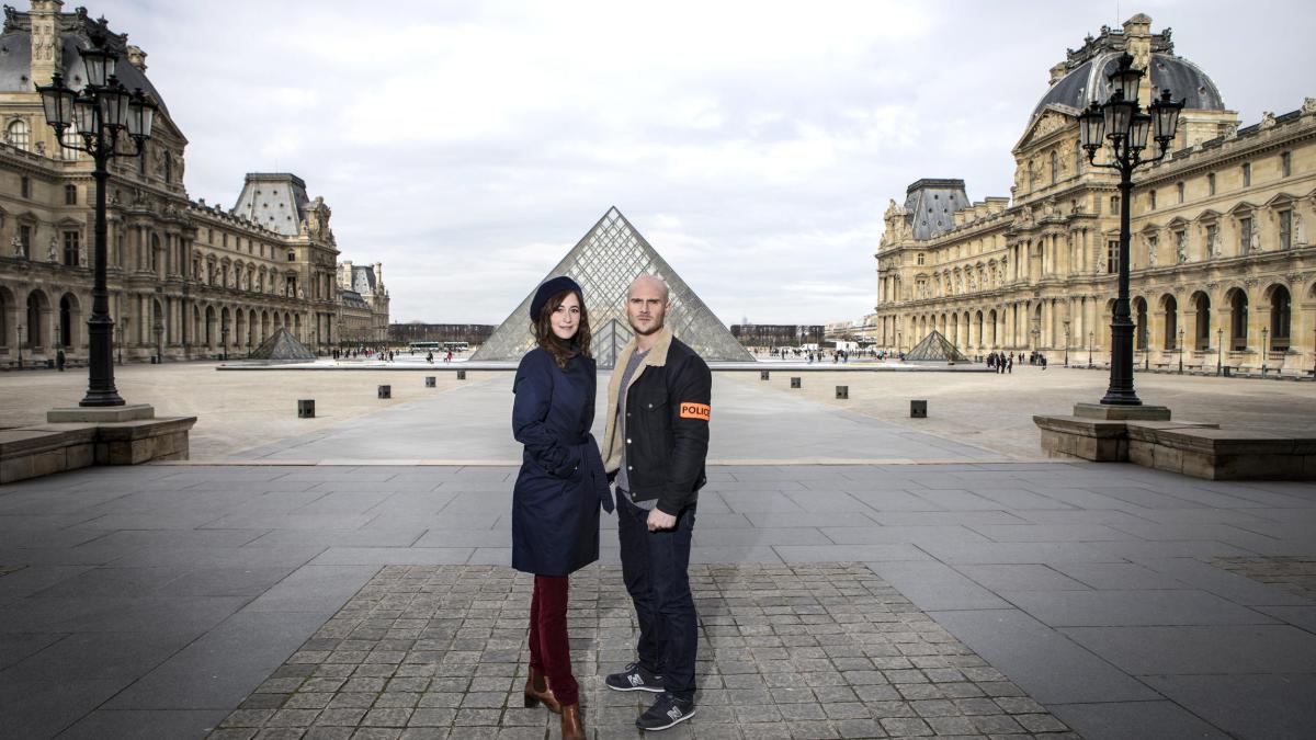 8 Must-Watch French Shows With Stunning Scenery 6 The Art of Crime